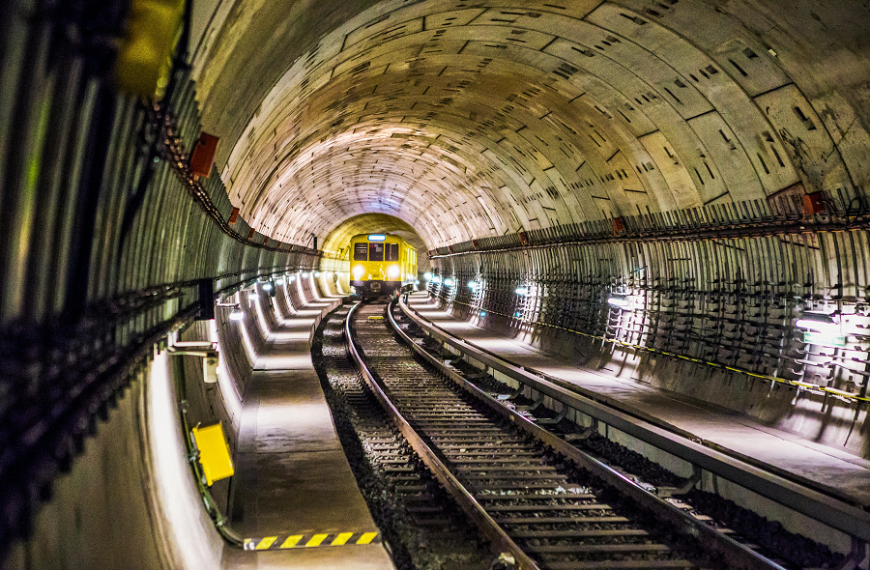 第 2 篇 Fire Services in Underground Railway Stations